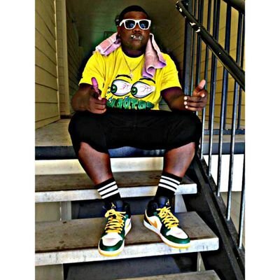 _almightyweezy's profile picture. -God, Family, M.O.E  #Blessed #GatorNation #So8FiftyBoi #GetMoney #Ambitious #SMN #BT4L #TSK #SneakerHead #LoyaltyOverRoyalty 〽#GCSC16'  #CollegeLife ️