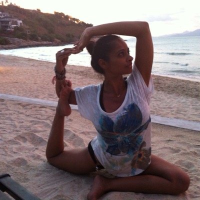 Health and well being coach, yoga teacher & creative business soul. Living in London, dreaming of Ibiza, inspired by life! Lets get connected!