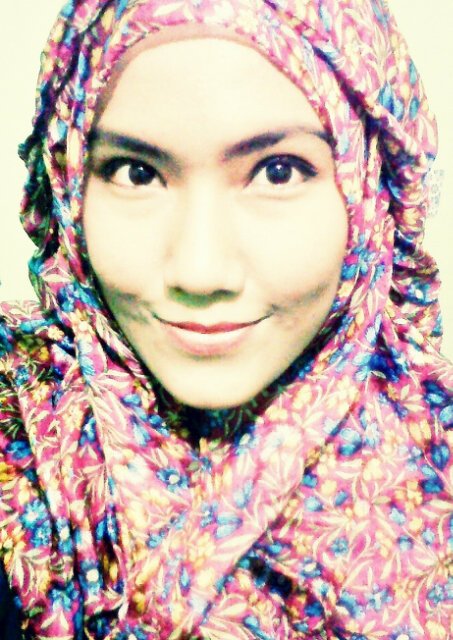 Colourful and fun like a ballon, blossom like a flower and sweet like a cake | HijabImInLove