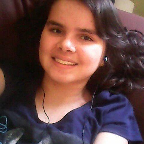 Swiftie, 15 anos, gosto de musica, gosto de ler, gosto de ser eu mesma, não mudar por ninguém!