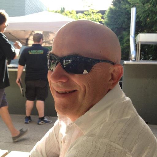 Craftsman in Geeks clothing. Love/Hate relationship with all things techy...