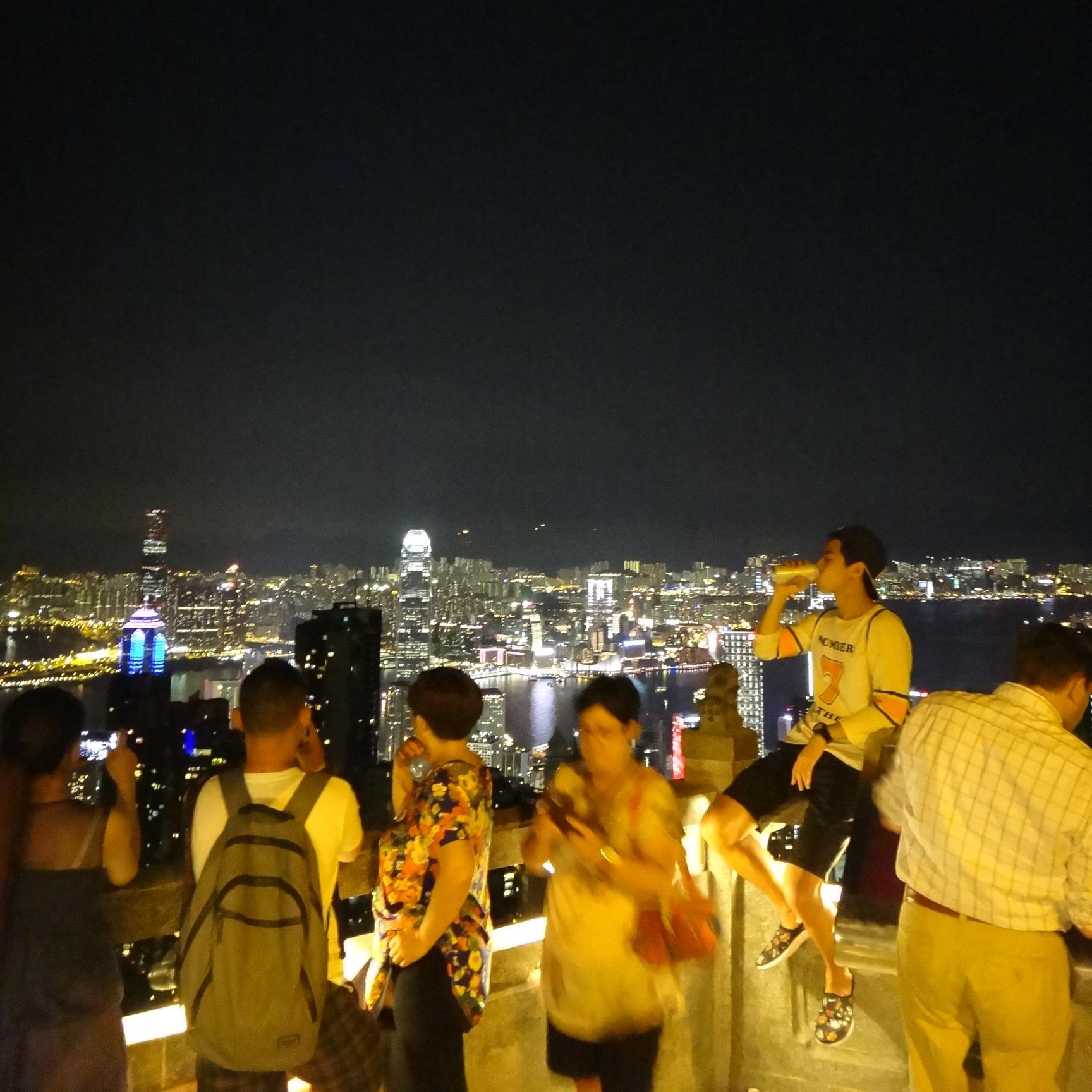 dizzy77l's profile picture. 30초 남자/ 보드 / 헬스