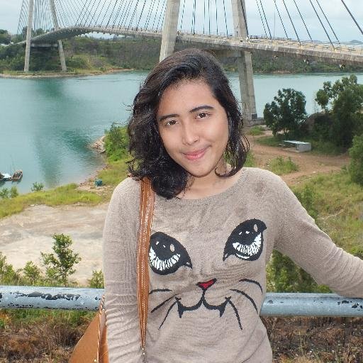 ikkaafriyenni :| moeslim:ALLAH :| my partner life is MR.S ❤(◕‿◕✿):| id line and path : ikkaafriyenni :) :~ 22041996 Batam - indonesia