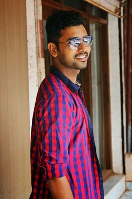 simple ¶ cherish ¶ heart following guy©. fashion & music follower.தமிழ் கீச்சு ரசிகன்.