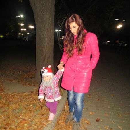 YuliyaSemishan's profile picture. 