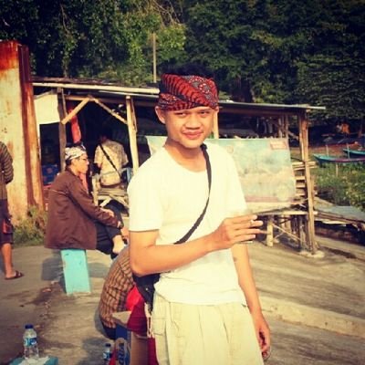 aji_wahyuaji's profile picture. hanya orang bodoh yg tak kunjung pandai