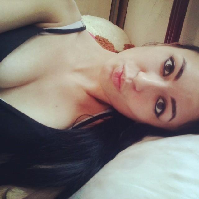Protetora dos animais abatidos. Nome? Erika. Idade? 19. Sexo? Que deselegante! https://t.co/gXXwVOw3gr