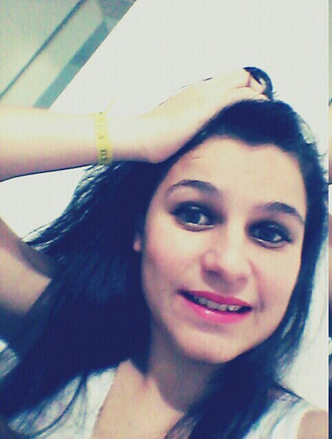 taiihg's profile picture. Viveeer eo eo e não ter a vergonha de ser feliz (8'