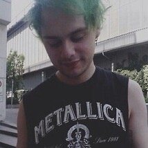 FOLLOW @GSTRINGCLIFFORD BC SHE GAVE YOU A FREE FOLLOW