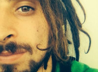 licenciado en papiroflexia / se que solo odio el odio y el amor me quema/ nowhere to go but something to smoke;)