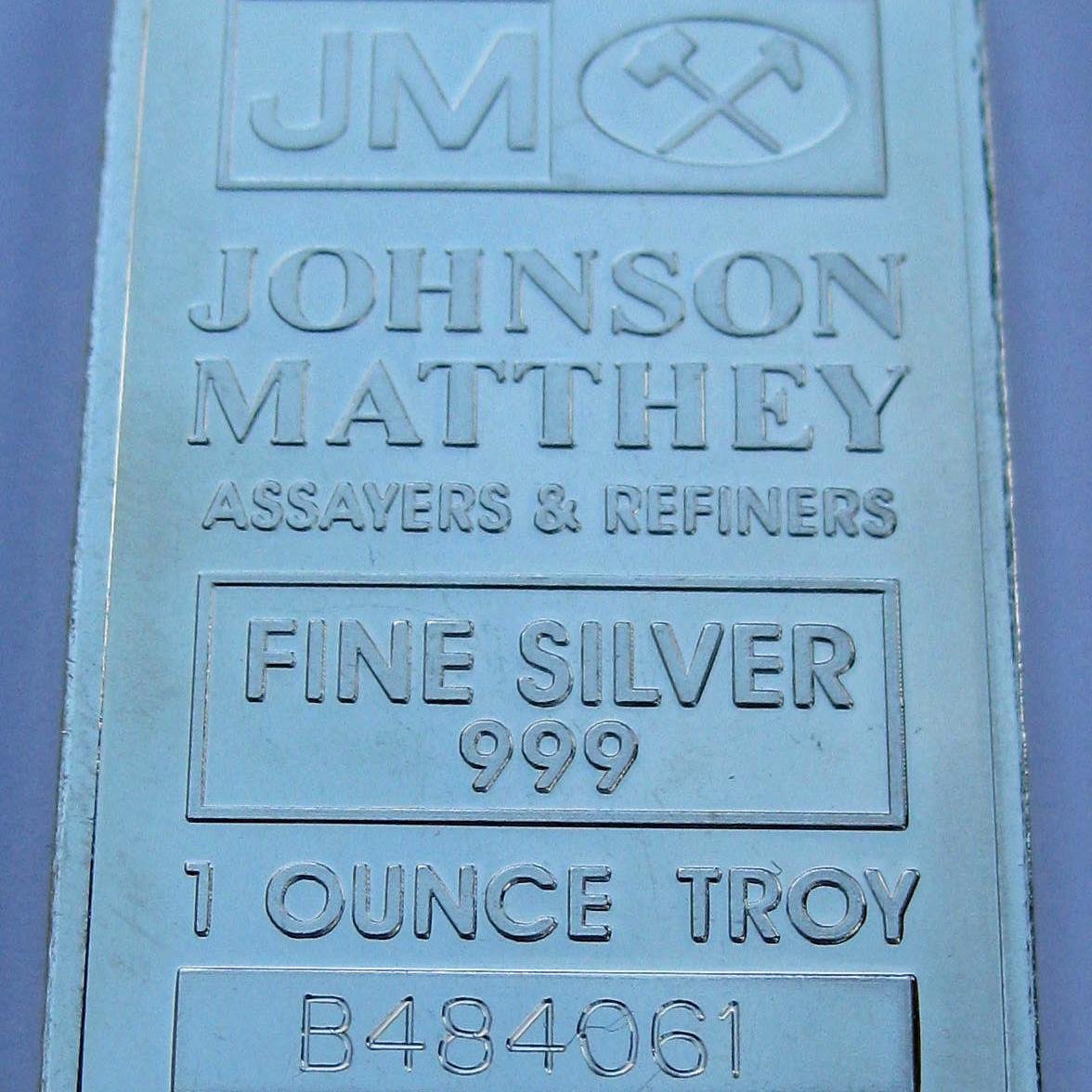 silvertothemoon's profile picture. 