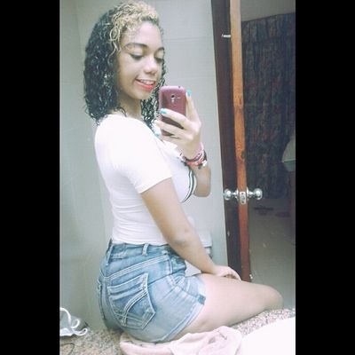 IG; @EdualisBarbie5