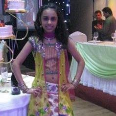 A die-hard fan Of Siddhart Malhotra and Keen'V. Music is my life! Half french and indian. Ma2x followed me :3