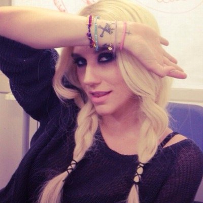| 19 | kesha & her mom follow | met k$ on 6.28.13 |