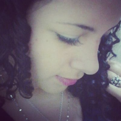 ali_celest's profile picture. instagram  @ali_17celeste
Facebook  Alí Rodríguez
Auxiliar Contable
Me encanta el chocolate! 

Lema: todo tiene su tiempo