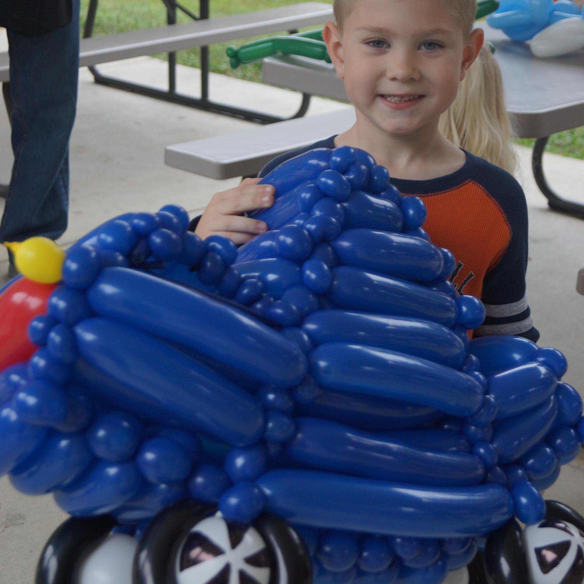 ESolutionsNC's profile picture. We are a balloon twisting entertainment company specializing in restaurant entertainment and special events!  Contact us for rates!