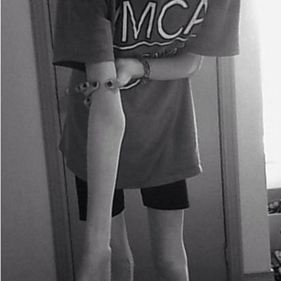 нυηgяү тσ вε∂, нυηgяү тσ яιsε.
мαкεs α gιяℓ, α sмαℓℓεя sιzε. ☹☠☹