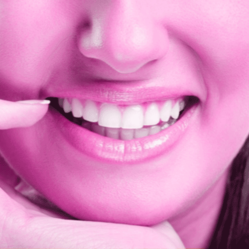 Somos una clínica dental que te ayuda a mejorar la salud y estética de tu boca. ¡Nada vence a una bella sonrisa! Síguenos y disfruta de promociones y tips.