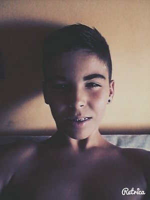 byReKtor_clfaXx's profile picture. 