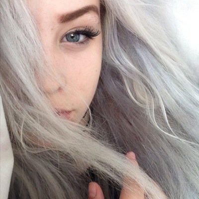 «Please love me.»