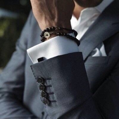 zzbf12's profile picture. 