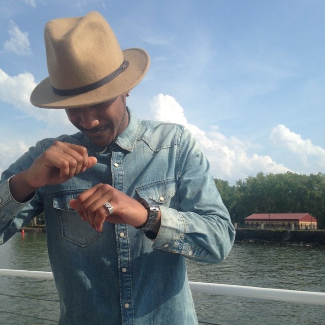 PrettyBoyBean's profile picture. Loading...