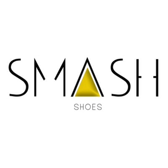 In style and in your size! The contemporary, on-trend shoe line dedicated to women wearing size 10+. Follow our Instagram @SmashShoes!