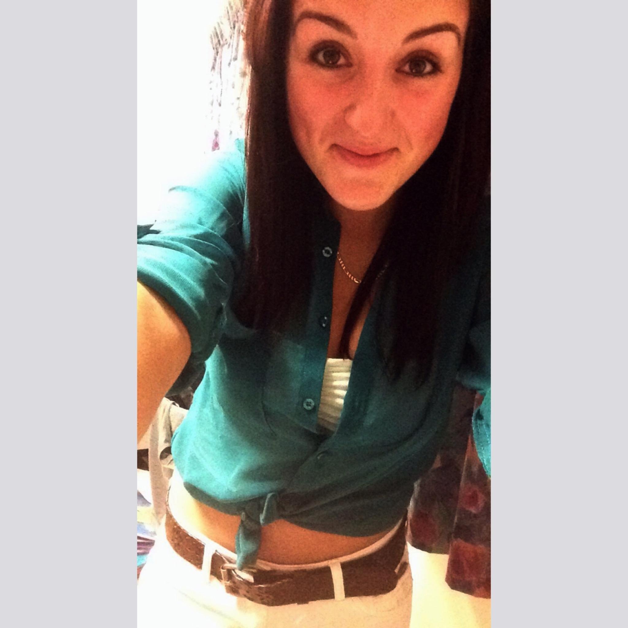 melissaleb09's profile picture. 