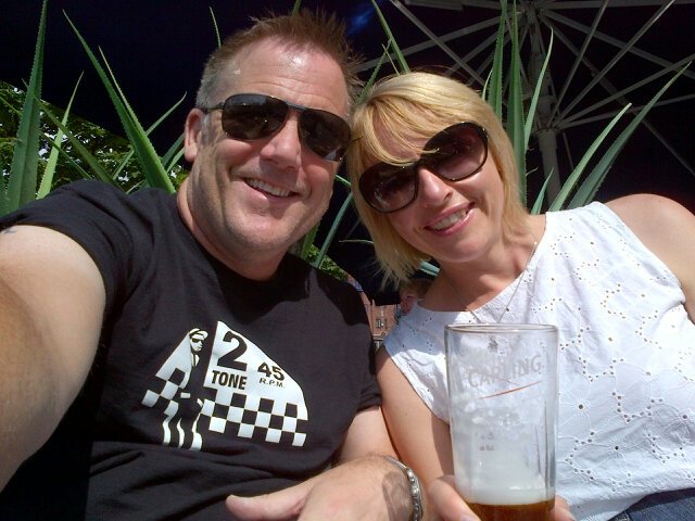 AlanWilk66's profile picture. HP Indigo Press Operator. Love football, cycling & ska - Newcastle Utd and Grimsby Town fan and no it's not cos they both play in black n white!