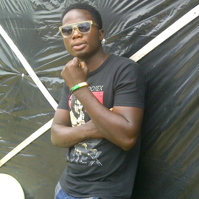 REAL RASTA MAN,RAPPER,SINGER,SONG WRITTER,WINNER OF 2014 ALL BOYS & GIRLS COMPETitión kaf town