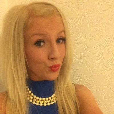 ashleyhenry21's profile picture. 