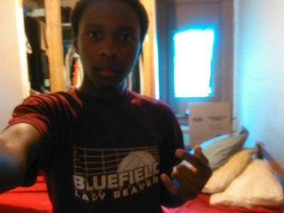 keltonharris71's profile picture. chilled