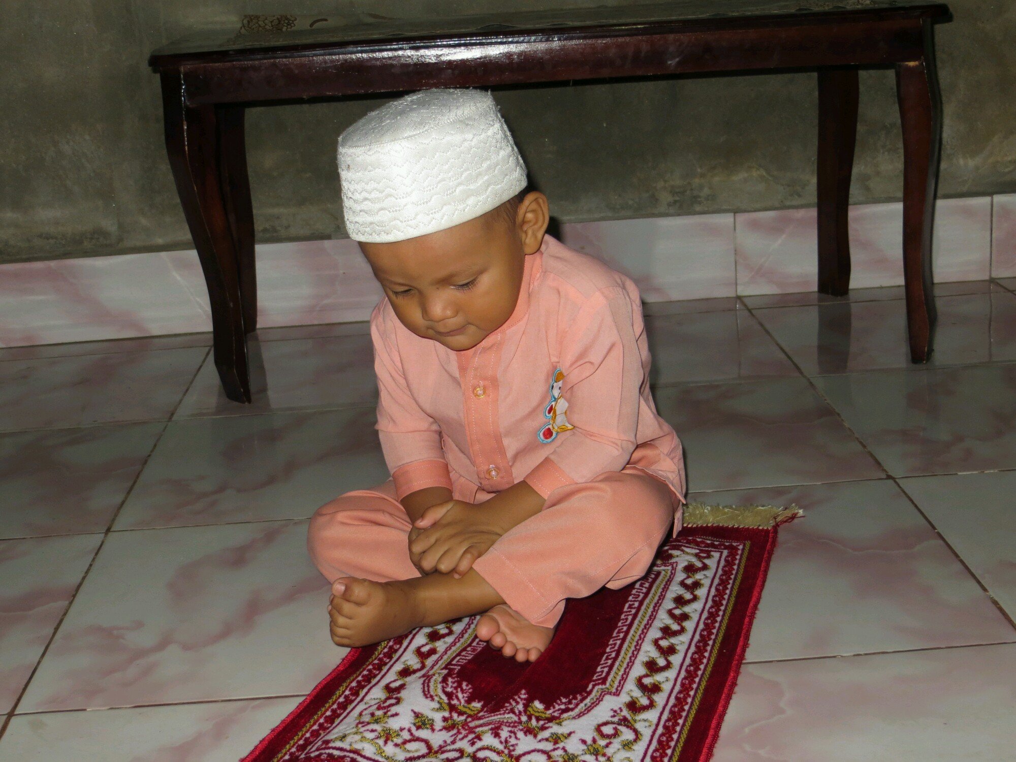 mencari zezuatu yg pazti bukan hanya yang ada d.depan mata, ,tapi gy mana cara qt untuk mendapatkan yg lebih baik lg.