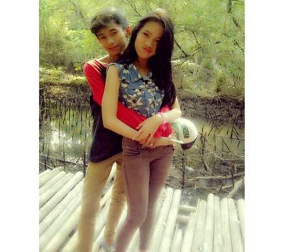 sayang riskie (◦ˇ з(˘⌣˘) 10102012 || LOVE you mama and papa :* || I LOVE ALLAH :*