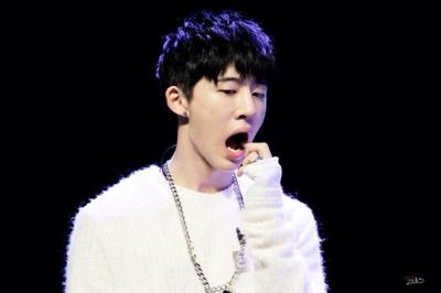 I stan for way too many boys, im basically a slut (multifandom AF just so you petty bitches dont get too confused)