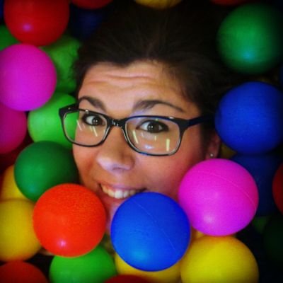 CrisalFisio's profile picture. Fisioterapeuta UJA.Proceso de especialización en tratar pequeños grandes genios. Centro Sie7e. Fundación Héroes.