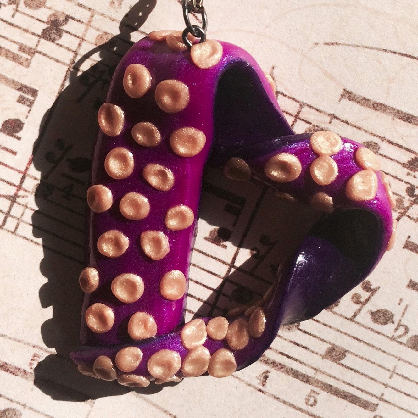 Visit Midnight Moxie for handmade jewelry, costume accessories, props and more! 
Custom orders available!