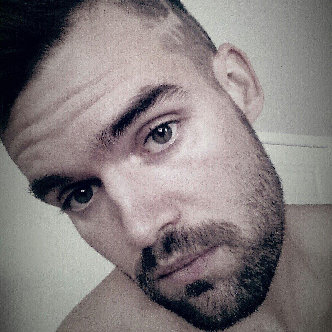 UriahBa's profile picture. Learning the many faces of strength, knowing that I'm here for a reason, to serve those around me with selfless humility.