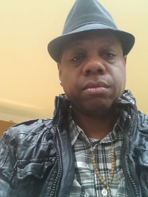 im a chef and i love cooking...im a song writer and we are working on some new material...its gonna be gospel hip-hop at its best! i love god,my wife and family