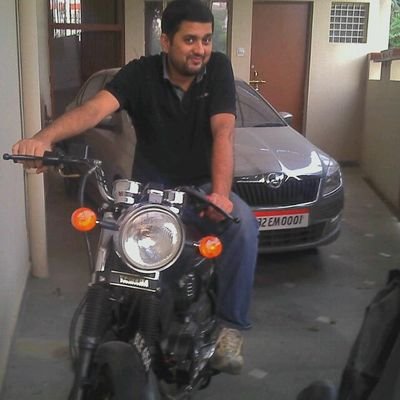 navednazir's profile picture. Poochte hai woh ke Ghalib kaun hai…
….koi batlao ki hum batlaaein kya..