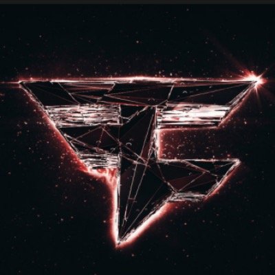 Former Faze Member | Football | Beach | Main: @kylelum4