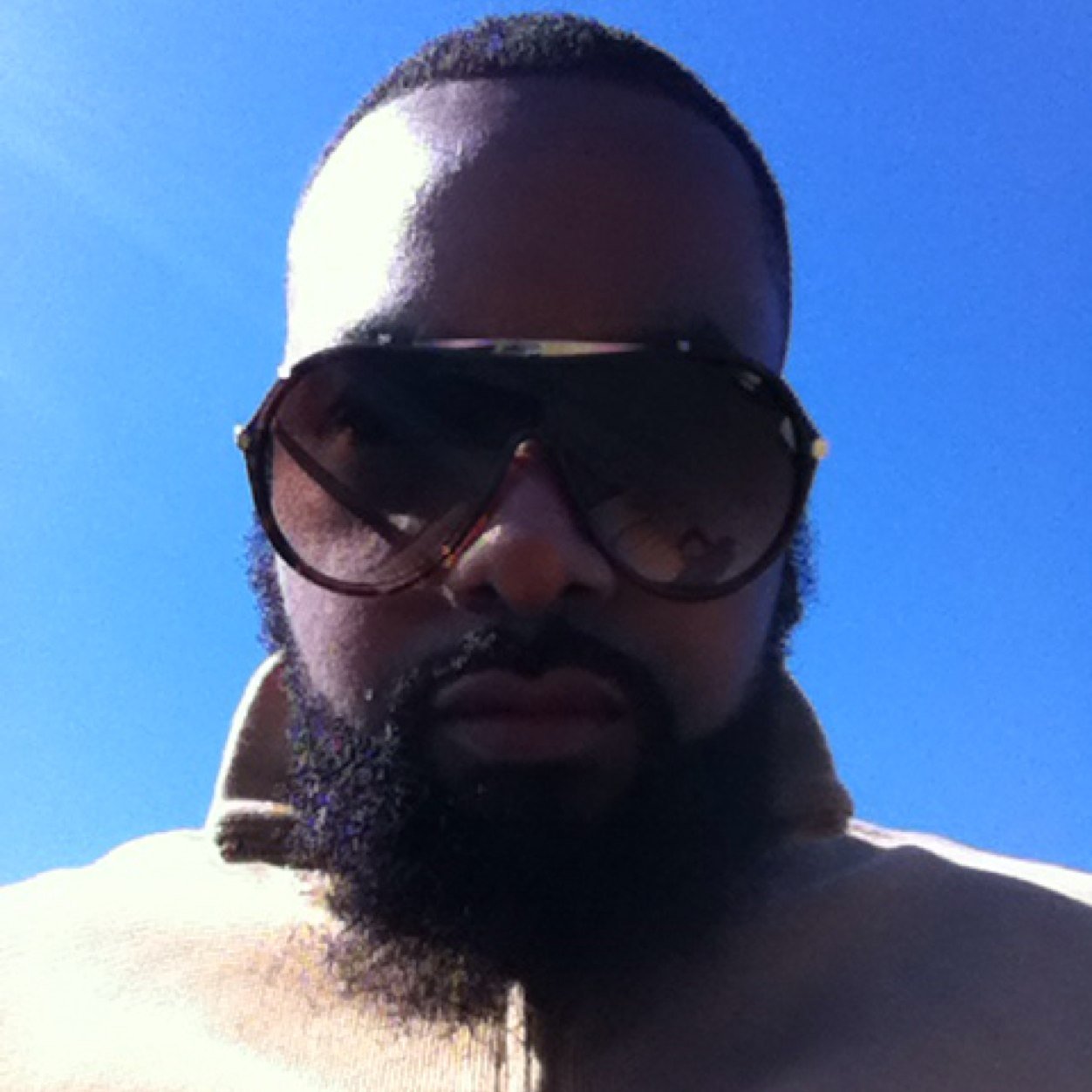 Matty_2Smooth's profile picture. Ima cool smooth brotha with uniquely raw stttyyyylllleee!!
