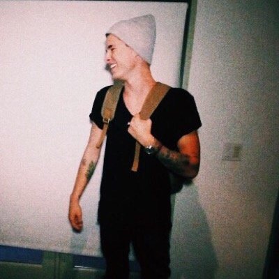 FOLLOW @RADJC AND RETWEET THIS TWEET FOR A DM TO HIM