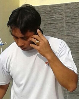 Tarji_Aji's profile picture. name : sutarji
ttl : palas 15.08.1979