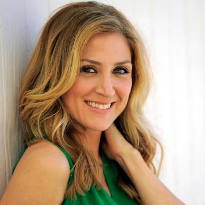 Supporting @sashaalexander 'till the end of our lives. If you love her, follow me. | Se você ama a Sasha, me siga ♥