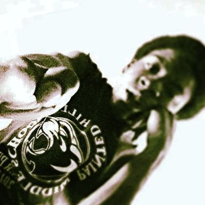 AsApBooNiE's profile picture. i love to rap, i love to sing, i love to chill, and smoke some weed, all i need is my beautiful queen shakira nuri robinson