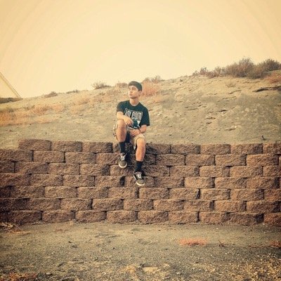 Anthony Peal(:
Mind over matter(:
Follow me!!!!!