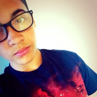 Competitive Call of Duty Player! Trying to go PRO!! Best COD squeaker in the World! #GreenWall