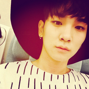 almightykey_'s profile picture. 