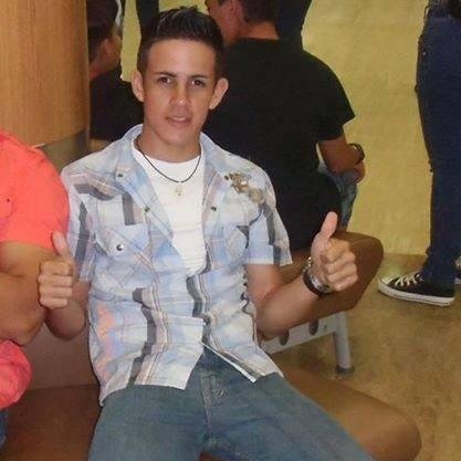 para adelante y mas nada :*                          nuevo pin: 7FDB96B8
whatsapp: 04147940645
instagram: sito_mar